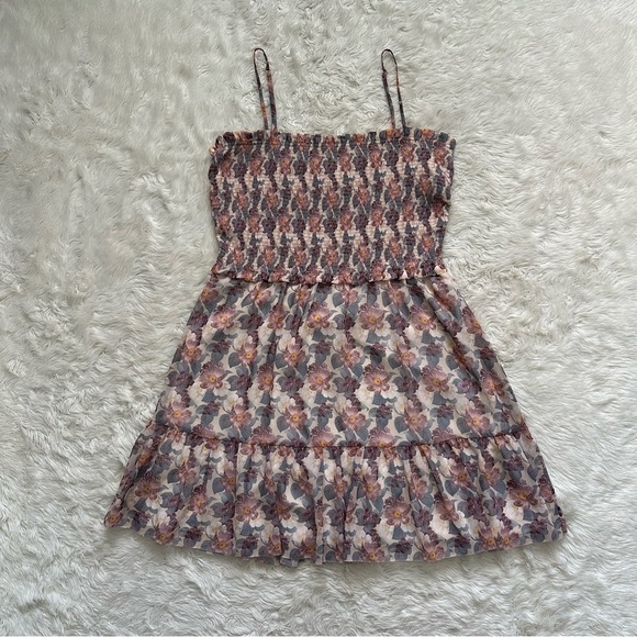 Aritzia Wilfred Dress Tempest Sleeveless Mini Smocked Tiered Chiffon Floral L - Picture 1 of 11